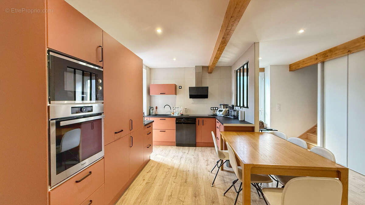 Appartement à RENAGE