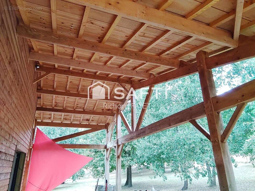 Photo 8 - Maison à SAINT-BONNET-SUR-GIRONDE