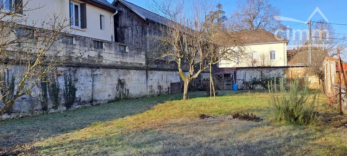 Maison à LES ABRETS