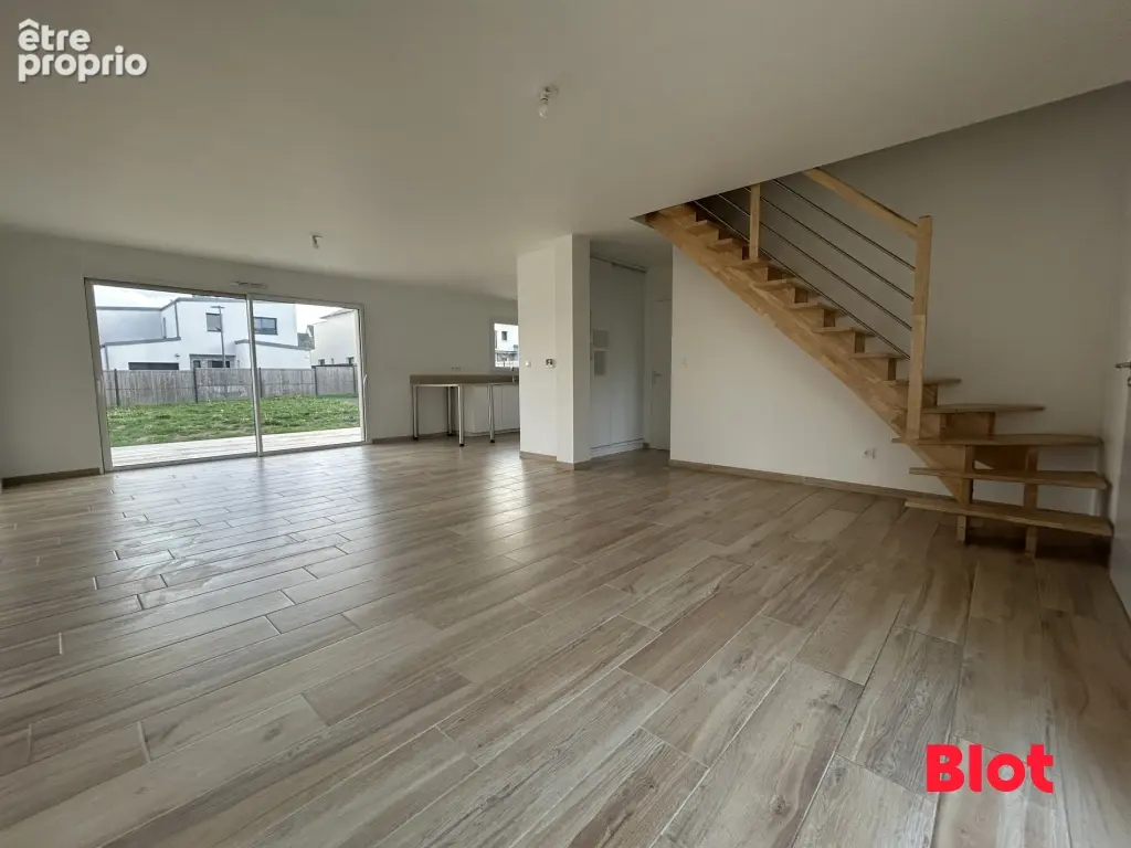 Maison 7 pièces 140 m² à vendre à Chasne-Sur-Illet (35250) - photo 3