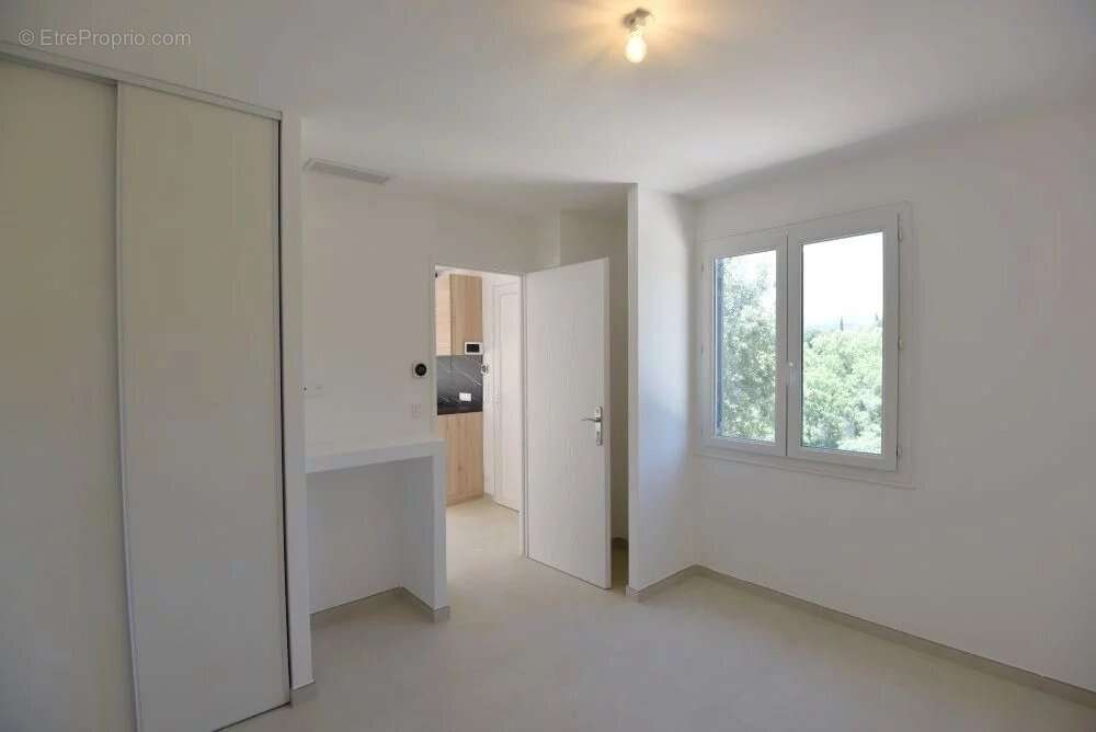 Appartement à MONTAUROUX