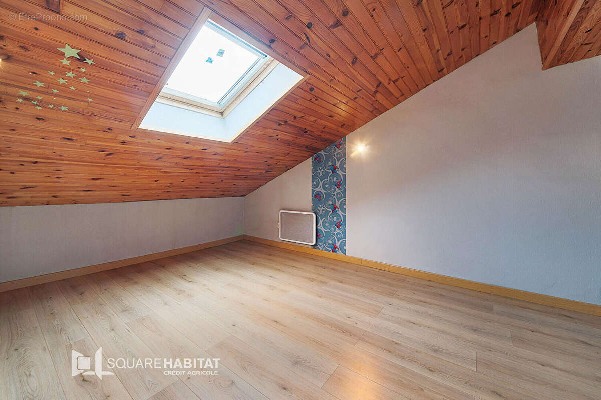 Maison à LABASTIDE-SAINT-PIERRE