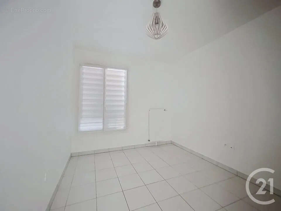 Appartement 58 m² à Rubelles  - photo 4