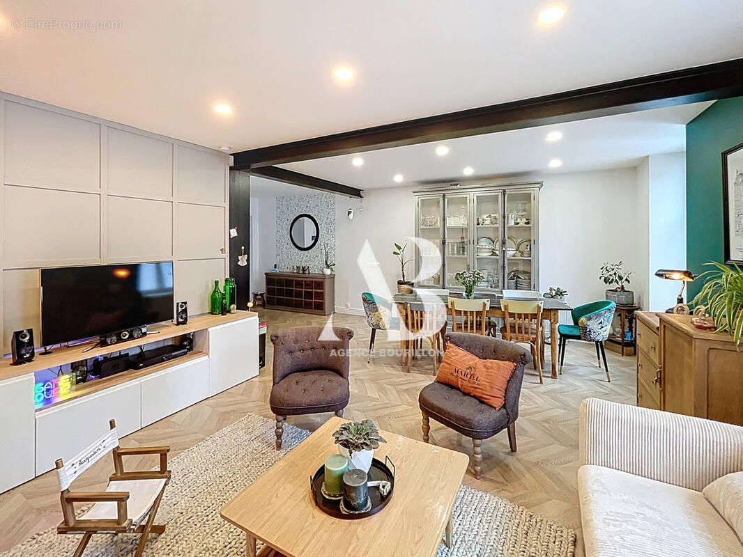 Maison à LA CHAPELLE-GAUTHIER