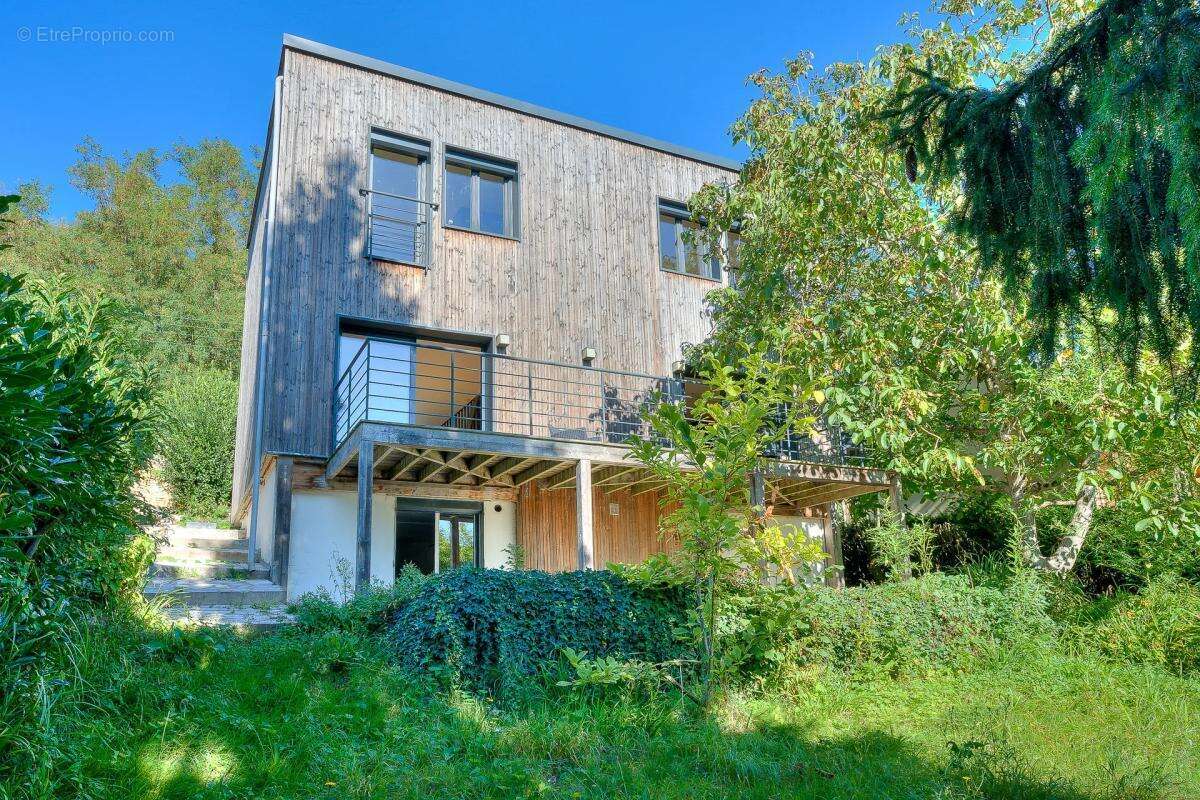 Maison à MARCOUSSIS