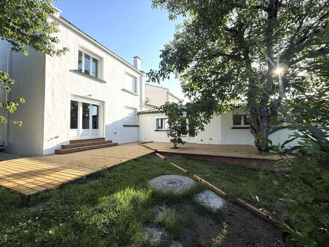 Maison à SAINT-JEAN