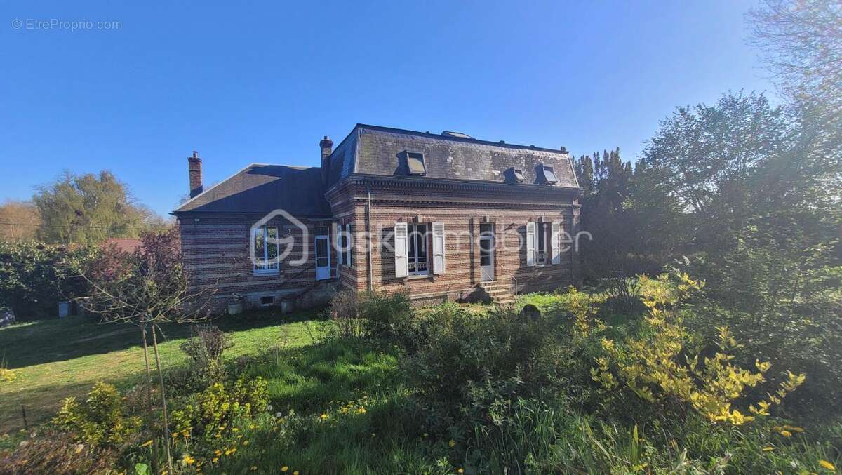 Maison à BEZU-SAINT-ELOI