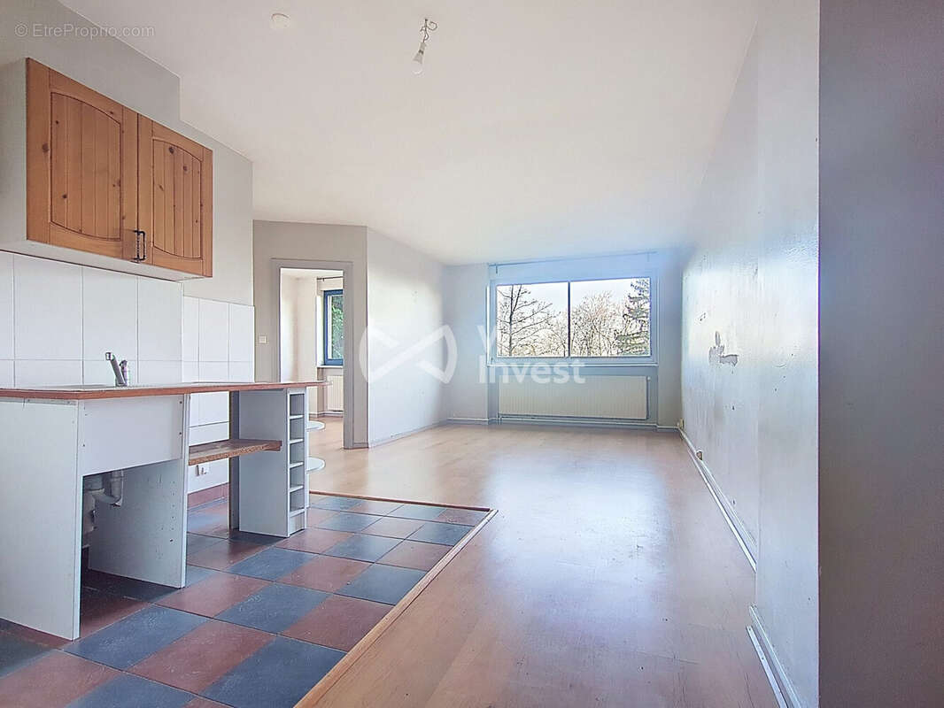 Appartement 46 m² à Sainte-Foy-Les-Lyon  - photo 2
