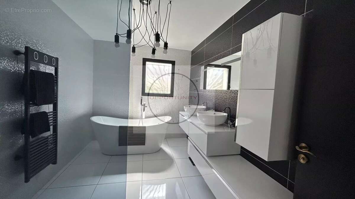 Maison 140 m² à Montauban  - photo 12