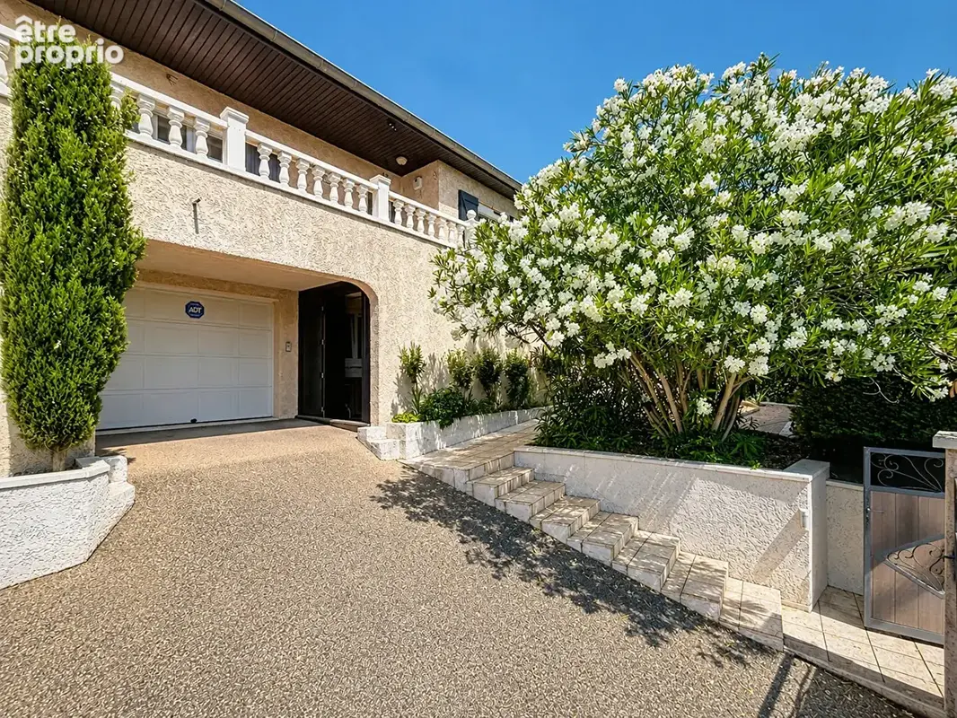 Maison Grigny Sur Rhone 6 pièces 130m2 - photo 2