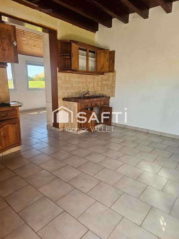 Maison 117 m² à Grand-Brassac  - photo 9