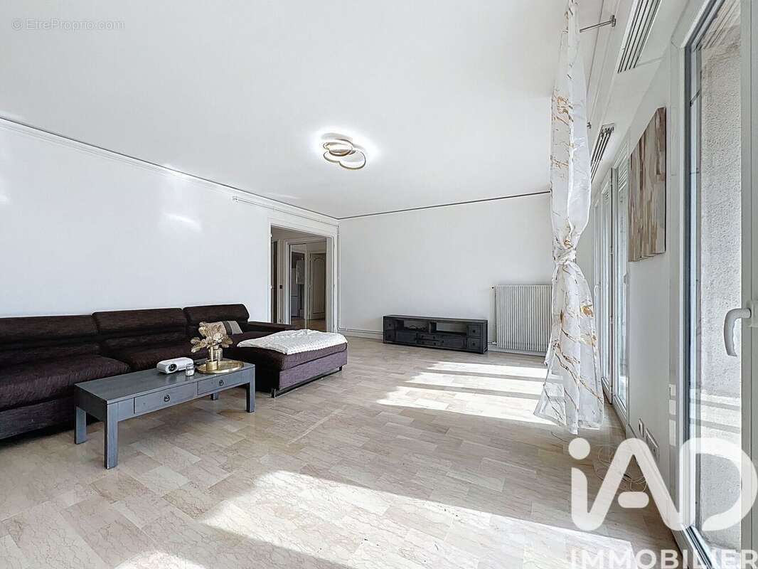 Photo 2 - Appartement à LE CANNET