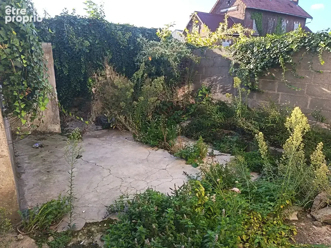 Origny-sainte-benoite (02390) - photo 13