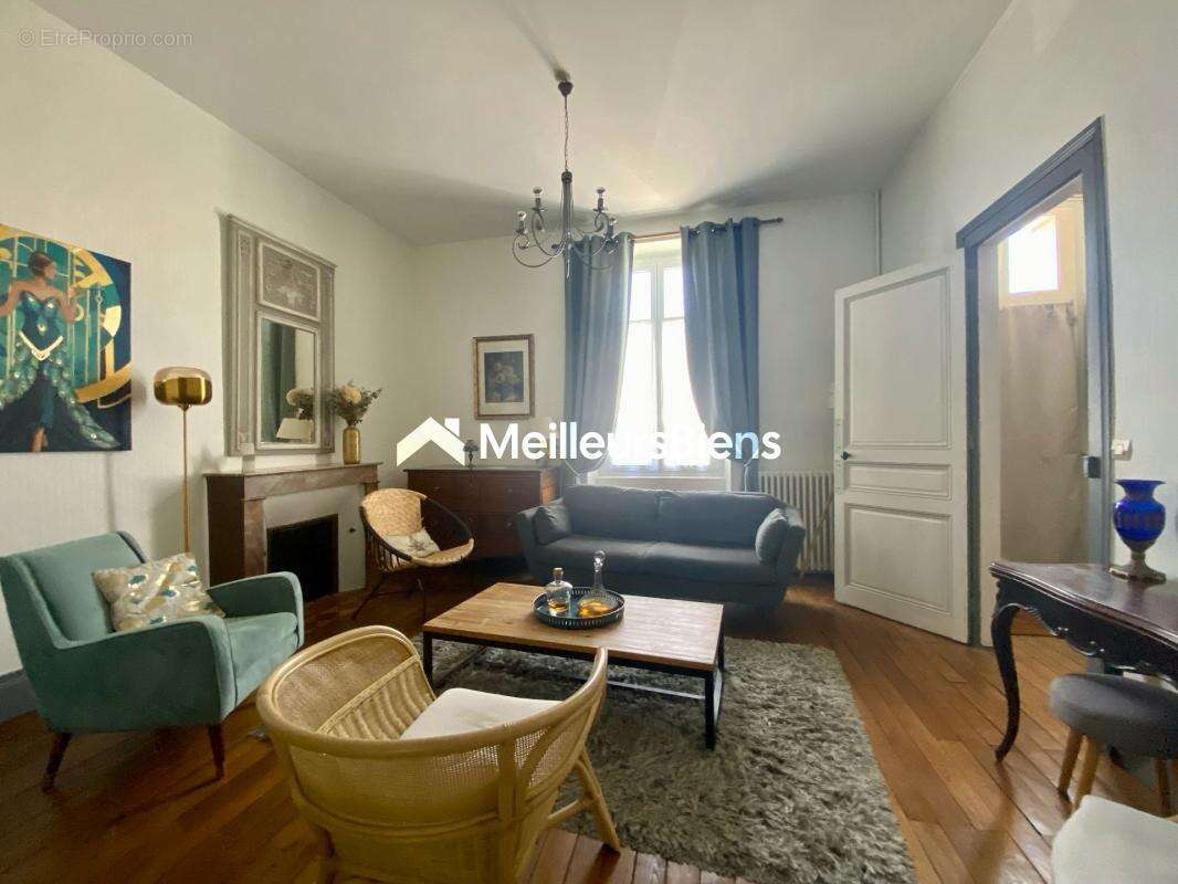 Poitiers, quartier Chilvert, élégante maison familiale avec jardinet et terrasse - photo 5