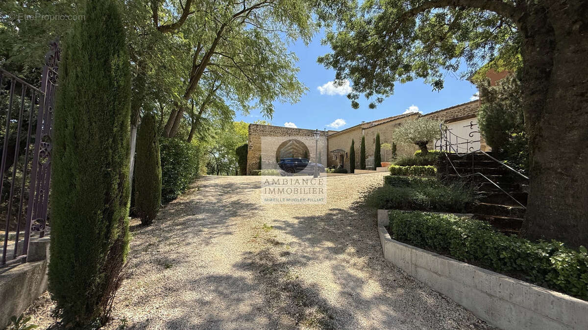 Maison à ALLEX