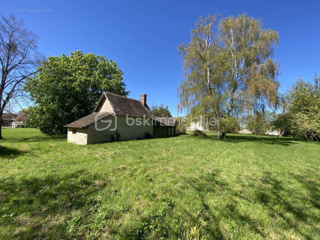 Maison à CHATEAUNEUF-EN-THYMERAIS