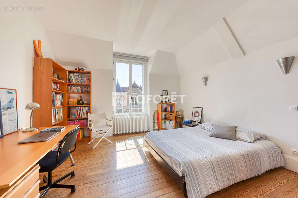 Maison à TOURNAN-EN-BRIE