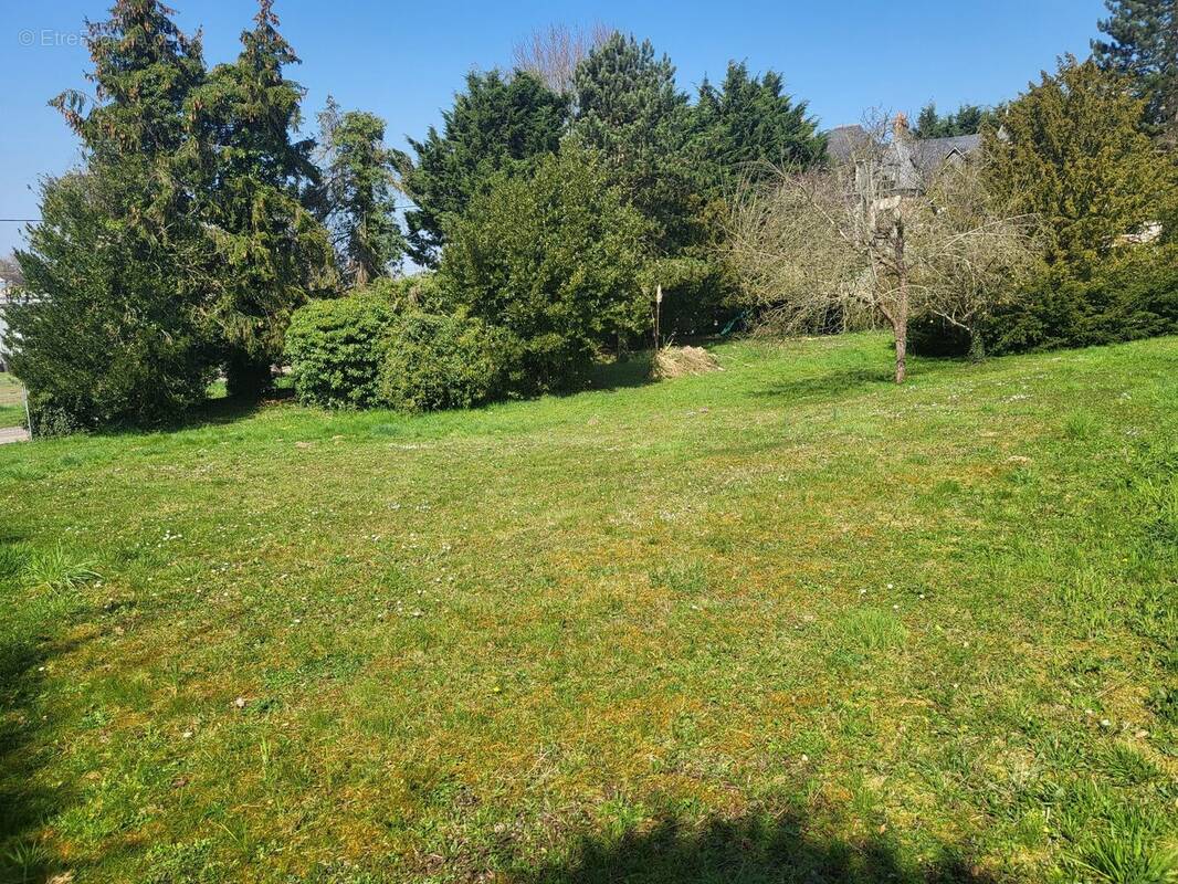 Terrain à SAINT-PIERRE-LES-ELBEUF