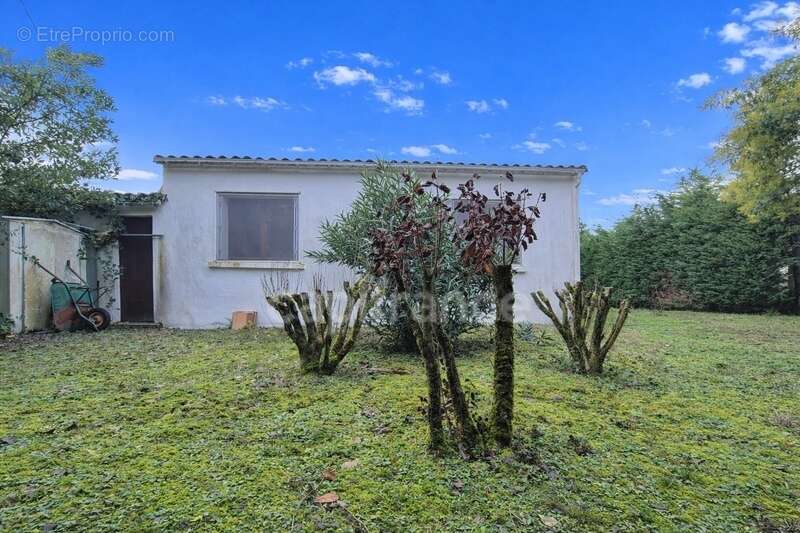 Maison à BARZAN