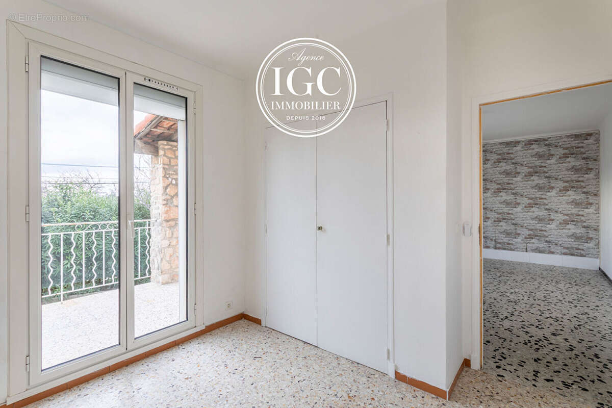 Maison à SAUSSET-LES-PINS