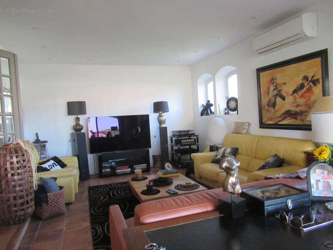 Maison à CARRY-LE-ROUET