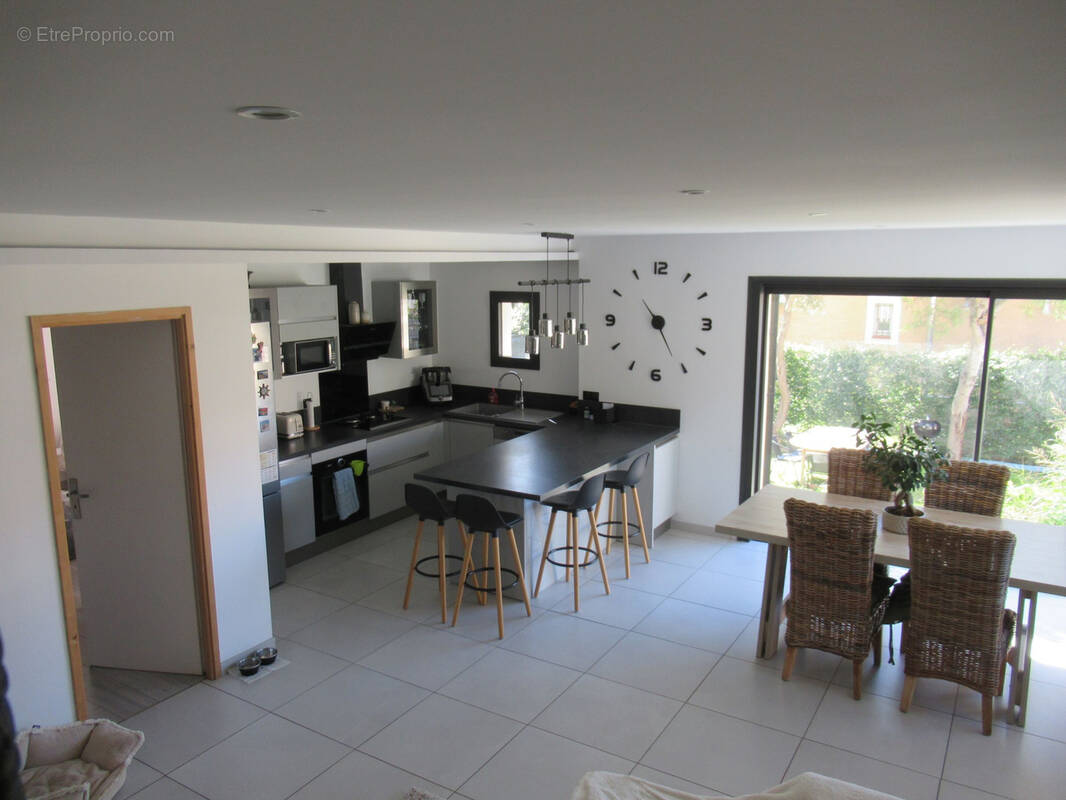 Maison à SAUSSET-LES-PINS