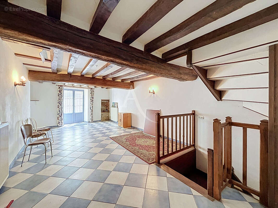 Maison 7 pièces Faubourg - 5 chambres - cours - photo 9