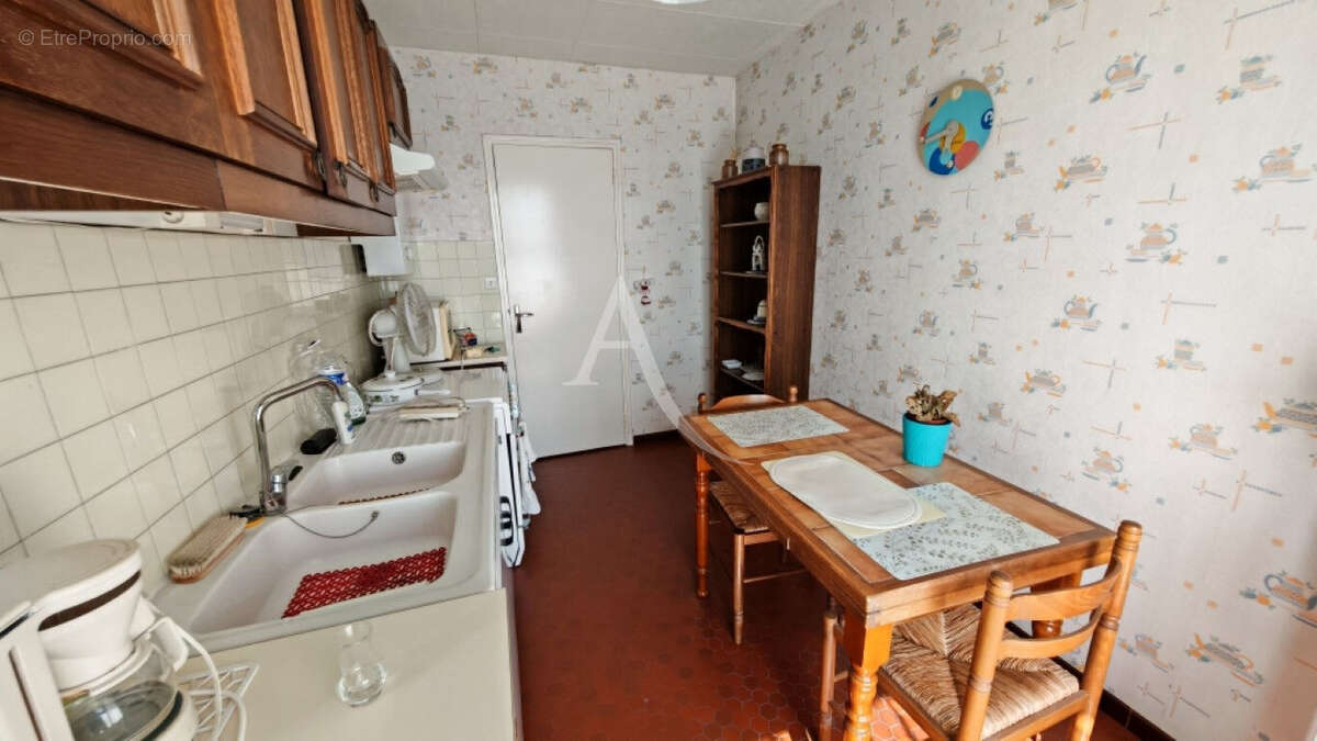 En vente  - fourchambault -  appartement  en résidence 2 chambres - photo 3