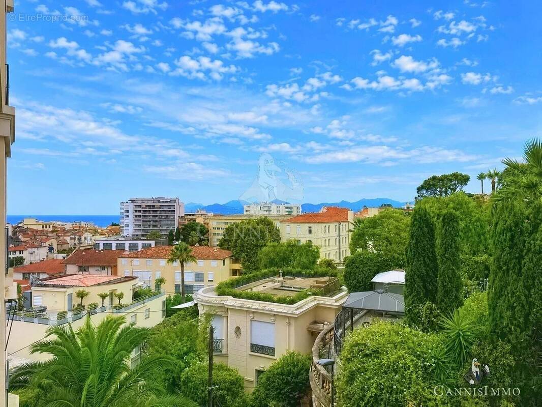 Appartement à CANNES