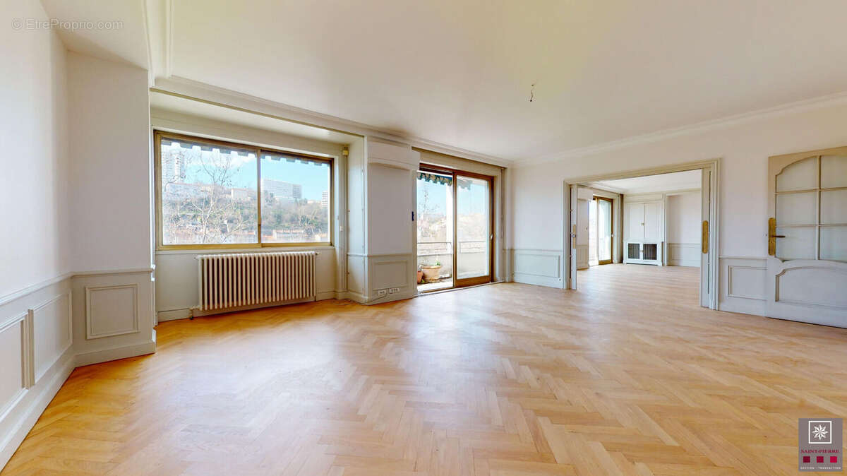 Appartement à LYON-6E