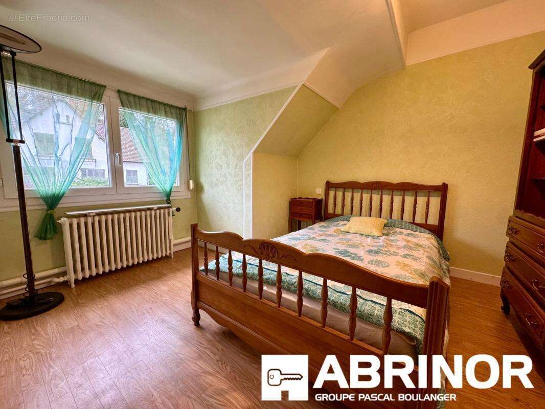 Maison à LONGPRE-LES-CORPS-SAINTS