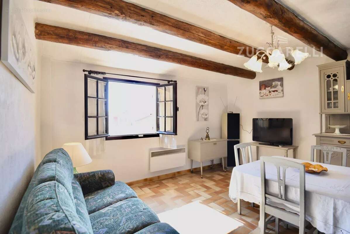 Maison à SAINT-MARTIN-DU-VAR