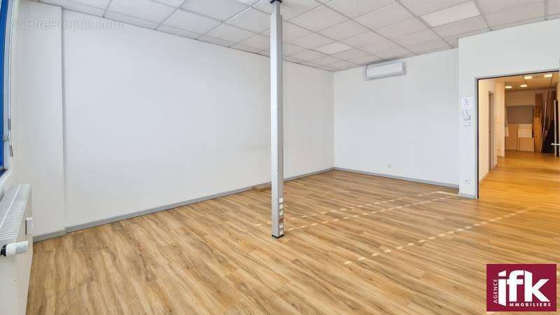 Commerce à HORBOURG-WIHR