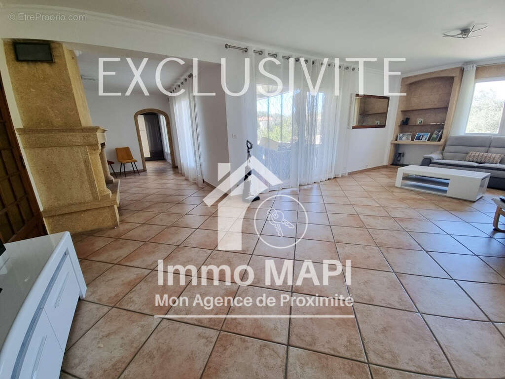 Maison à SAINT-DREZERY