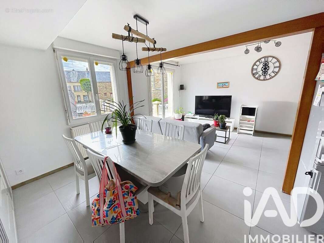 Maison 125 m² à Teillay  - photo 3