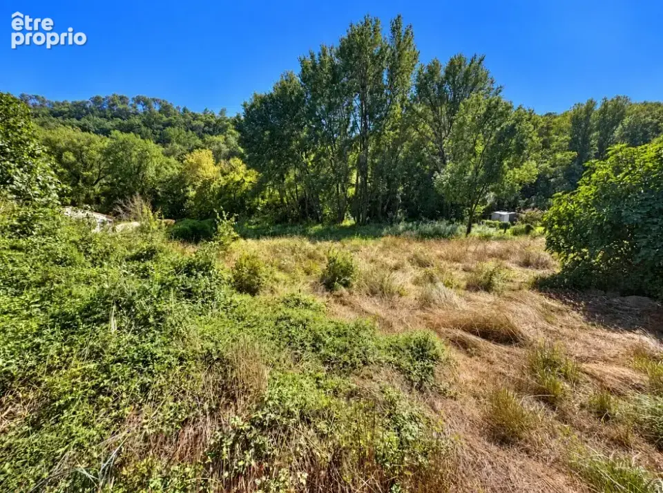 Photo Terrain à Carces au prix de 100 000€