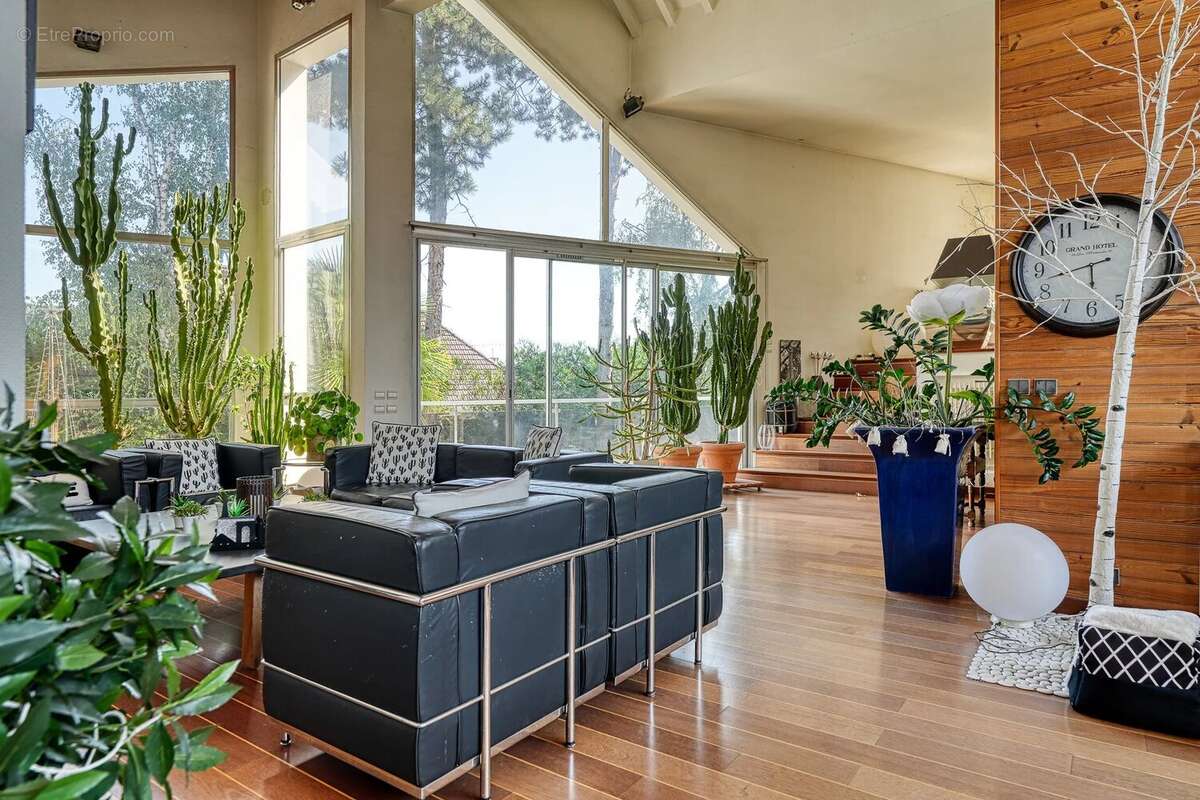 Maison à MONTLIGNON