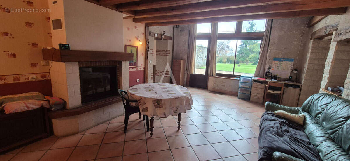 Maison à MONT-PRES-CHAMBORD