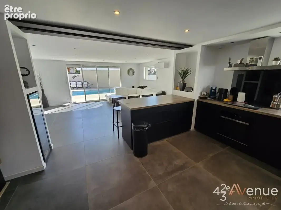 Maison 5 pièces 130 m² à vendre à Sorbiers (42290) - photo 8