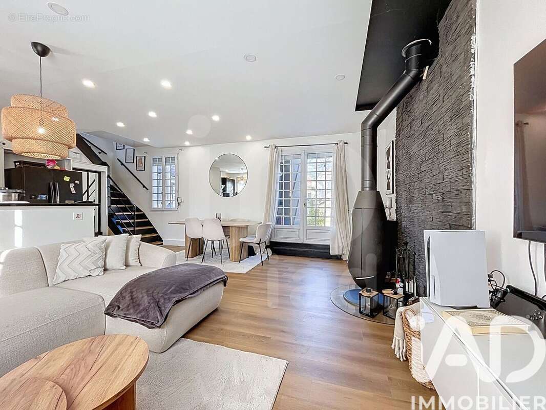 Photo 6 - Maison à PONTAULT-COMBAULT