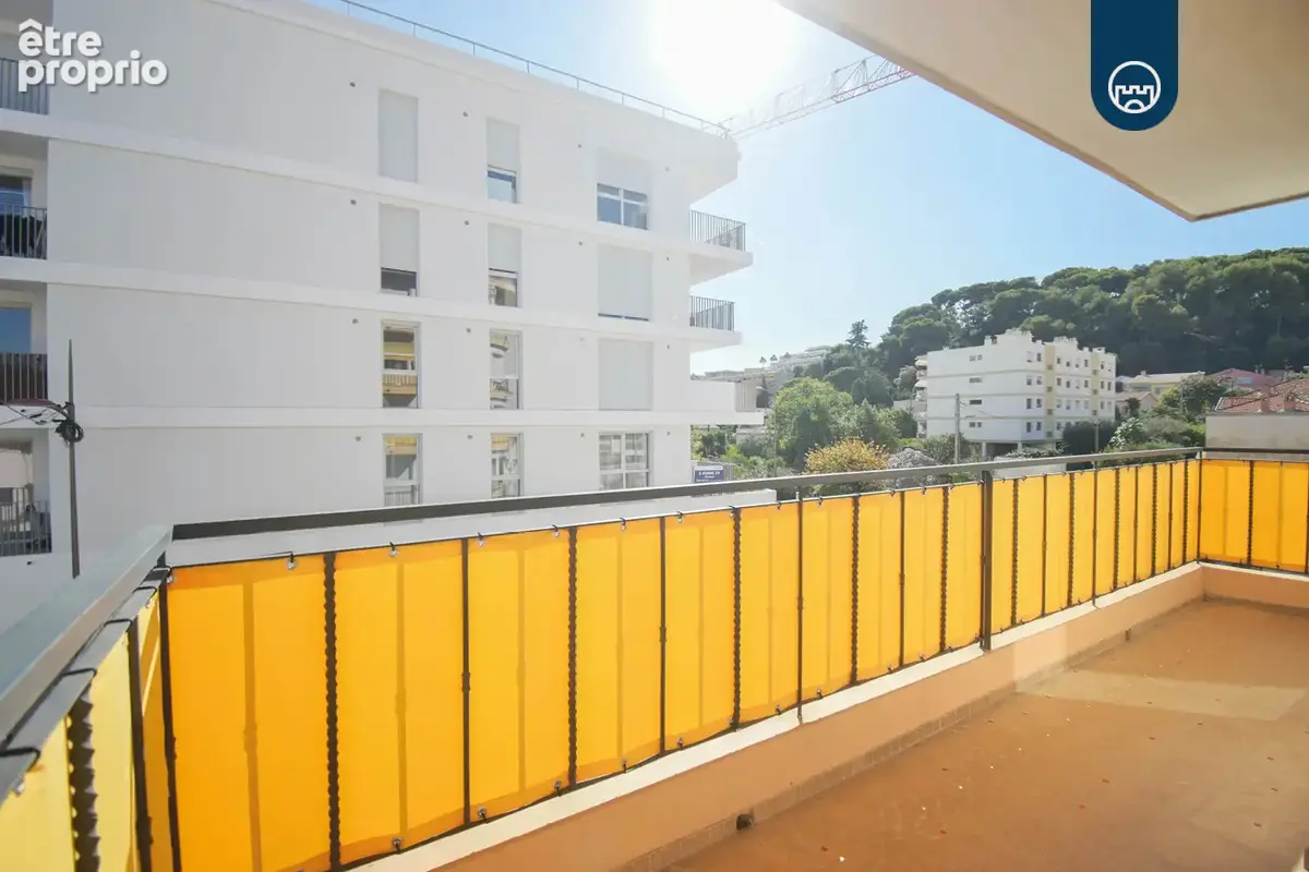 Saint Laurent Du Var - Square Bénes - Appartement - 4 pièces - 106,56 m2 - photo 4
