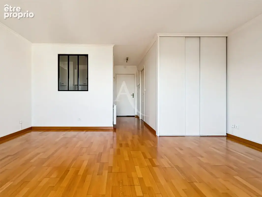 Boulogne Silly-Gallieni  Studio 34 m²  9e étage   Vue panoramique  Balcon - photo 4