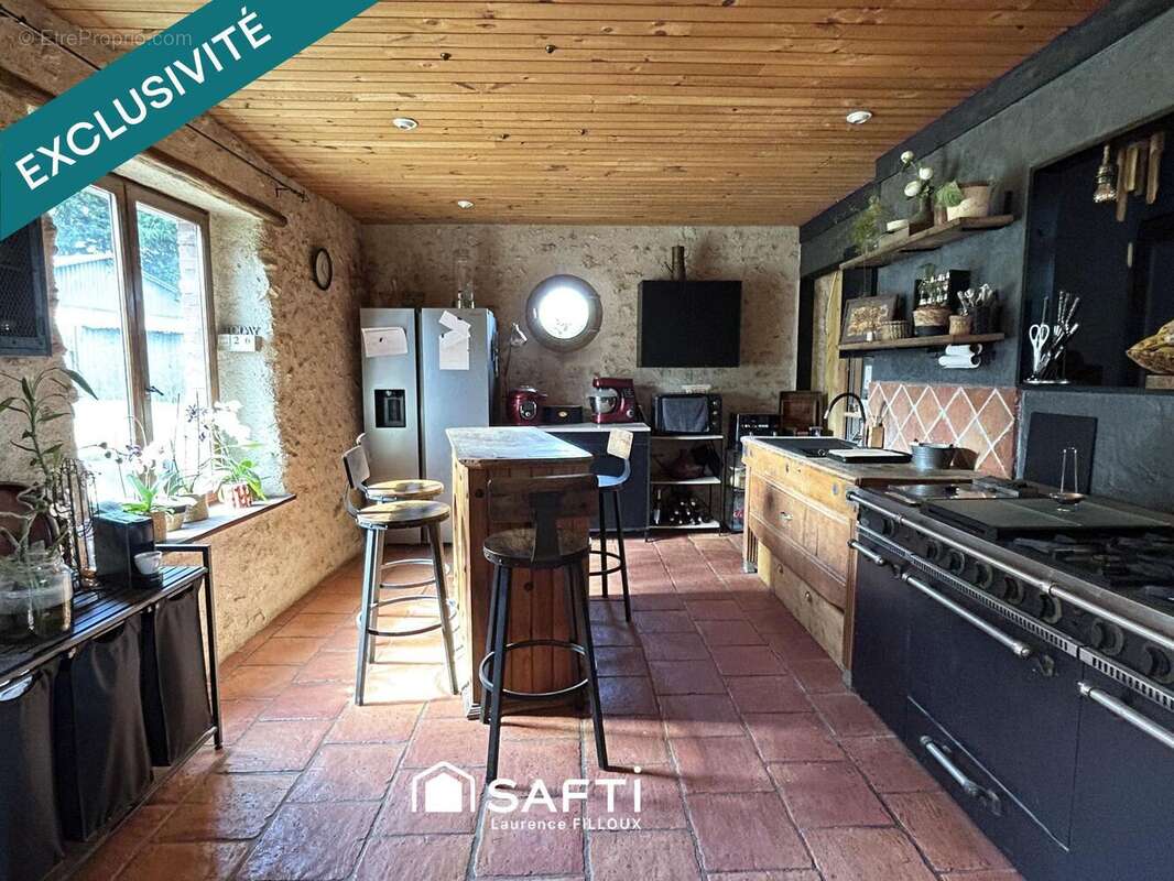 Photo 6 - Maison à COULOMMIERS-LA-TOUR