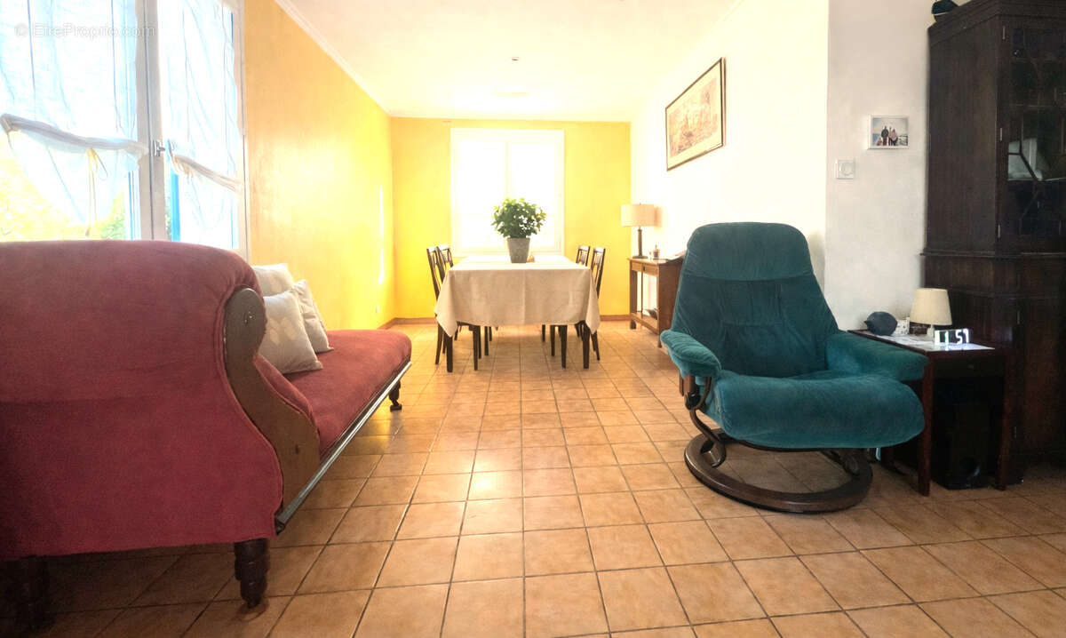 Maison à COLOMBIERS