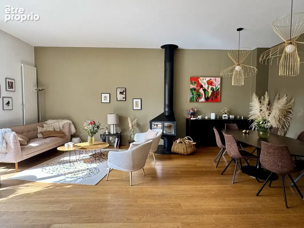 Maison 6 pièces 216 m² à vendre à Lille (59000) - photo 2