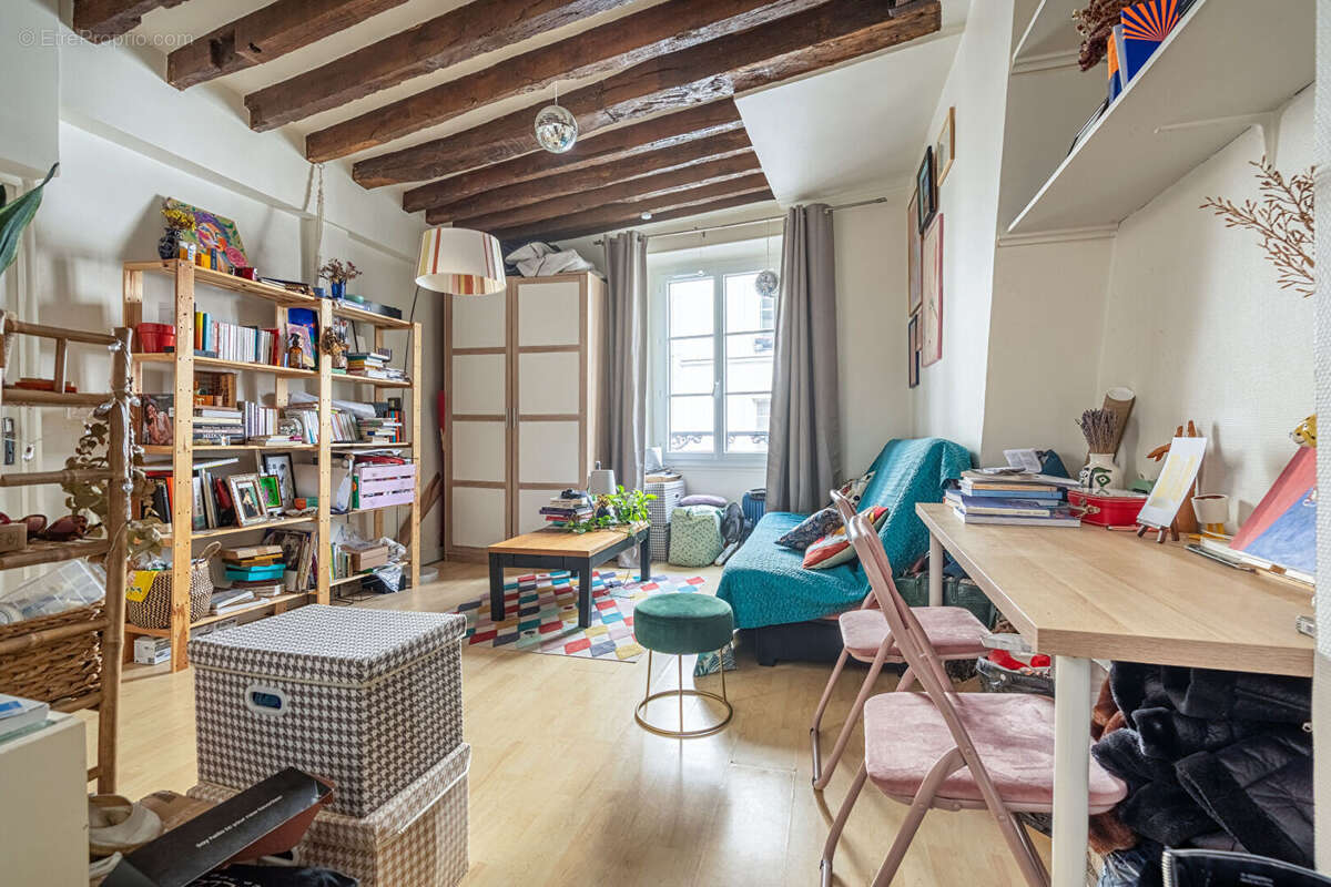 Appartement à PARIS-11E