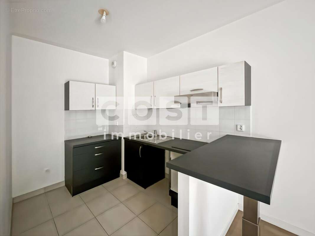 Appartement à BOIS-COLOMBES