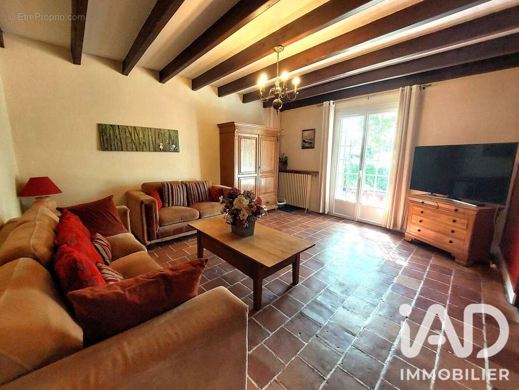 Maison 142 m² à Pineuilh  - photo 5