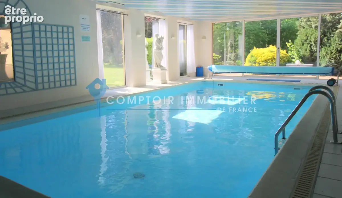 A vendre Proche Anet Dpt (28) Eure et Loir Propriété de charme et de sa magnifique chapelle sur 1,7 ha environ - photo 6