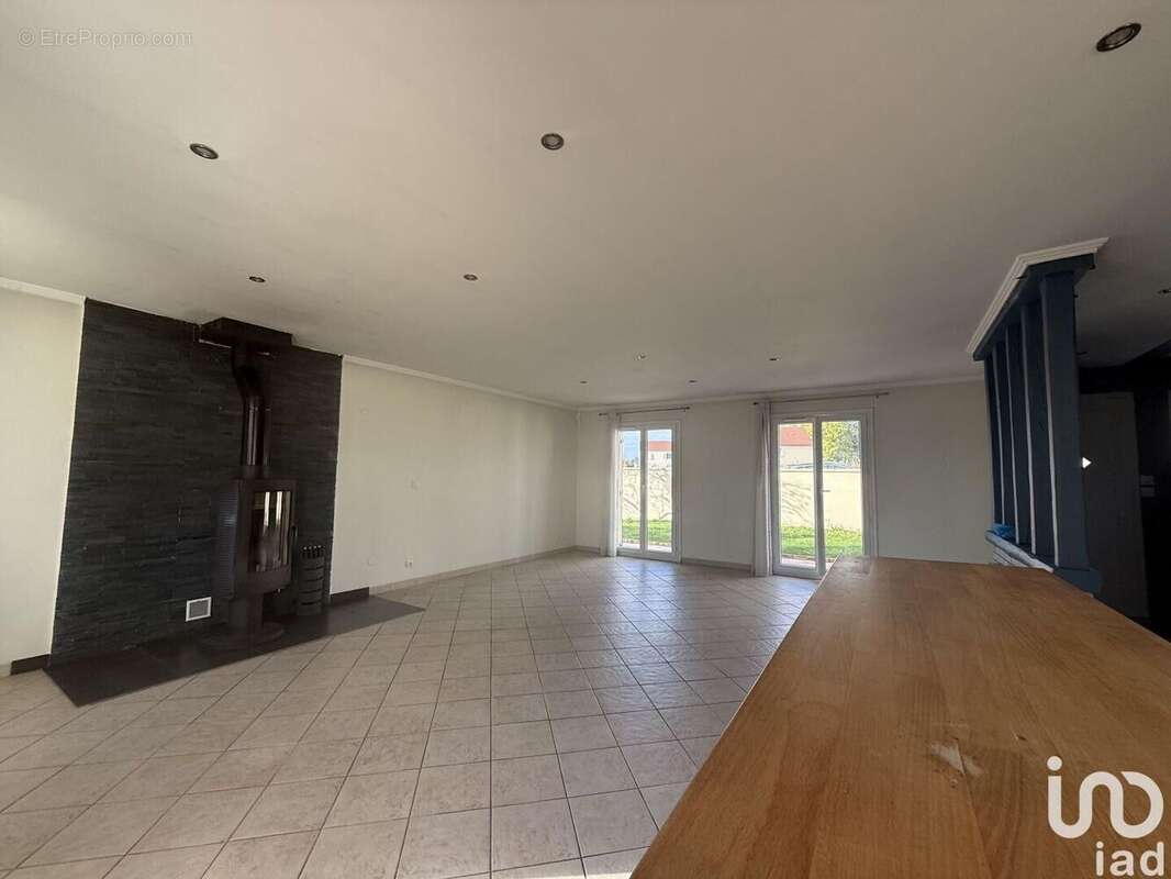 Photo 3 - Maison à LE CHATELET-EN-BRIE